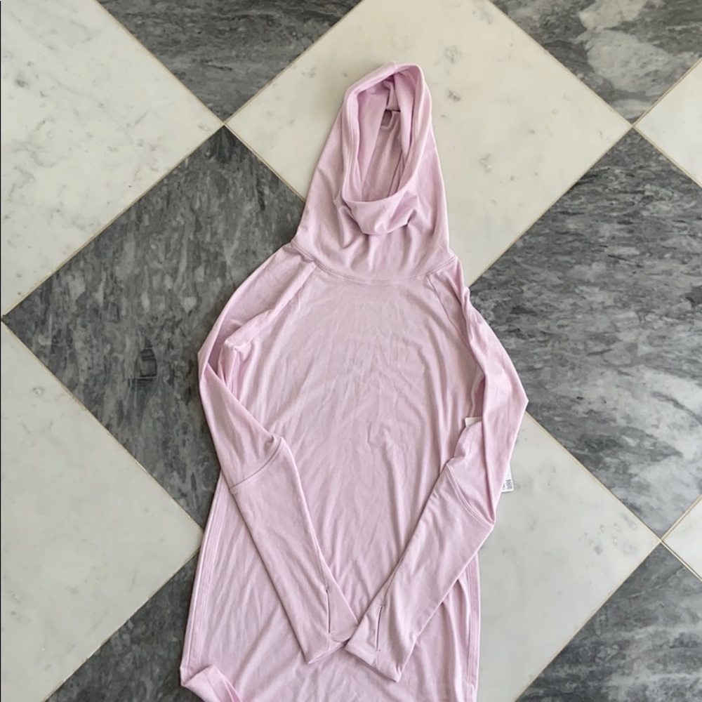 NWT Athleta Essence Tunic xS light pink/lavender